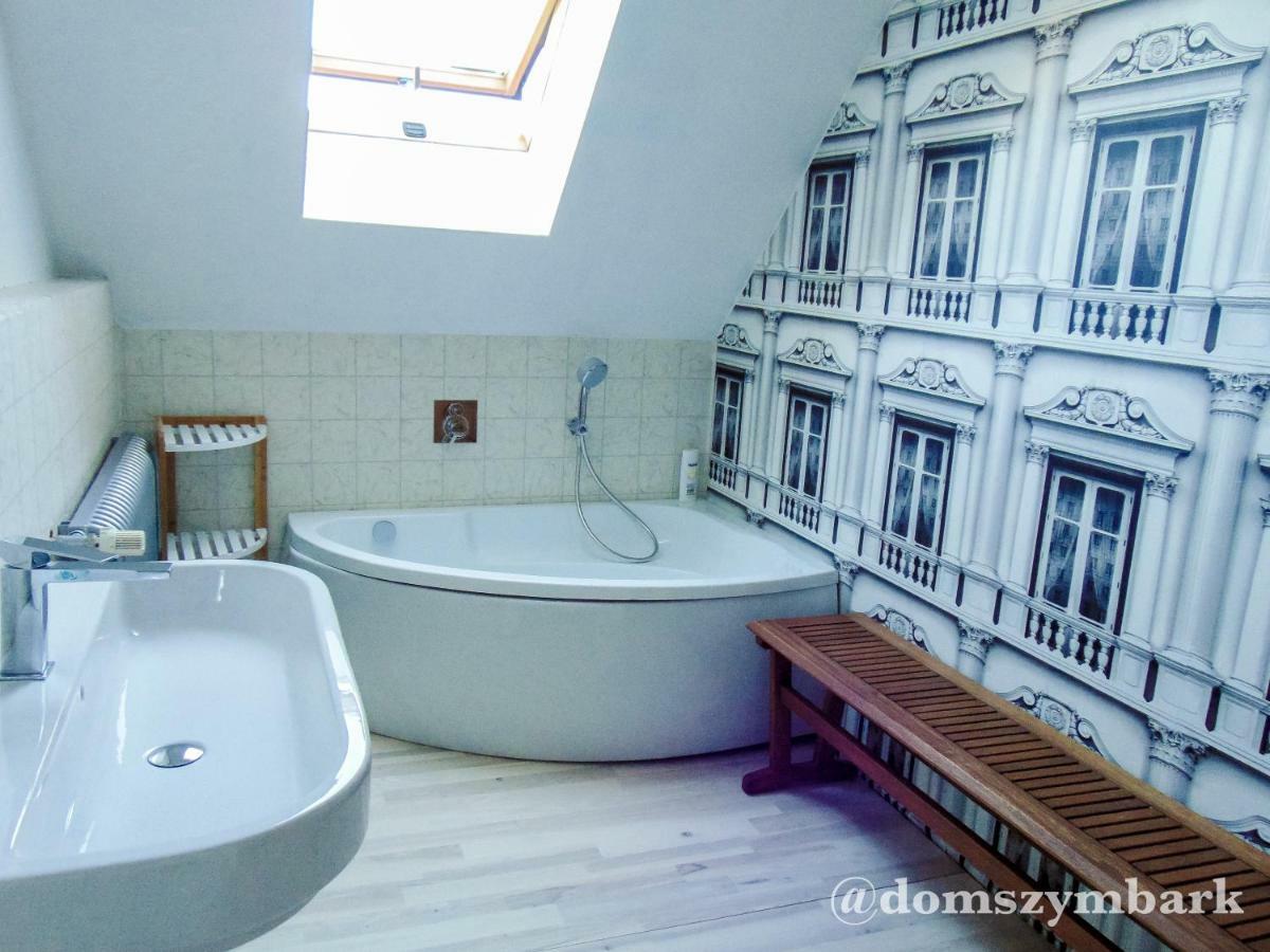 Willa Szymbark - Basen, Sauna, Balia, Jacuzzi, Dom Caloroczny W Szymbarku Exterior photo